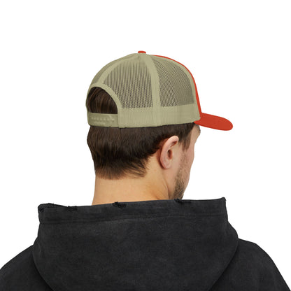 Stylish Snapback Trucker Cap
