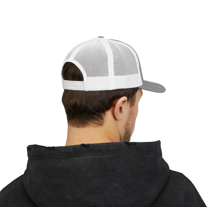 Stylish Snapback Trucker Cap