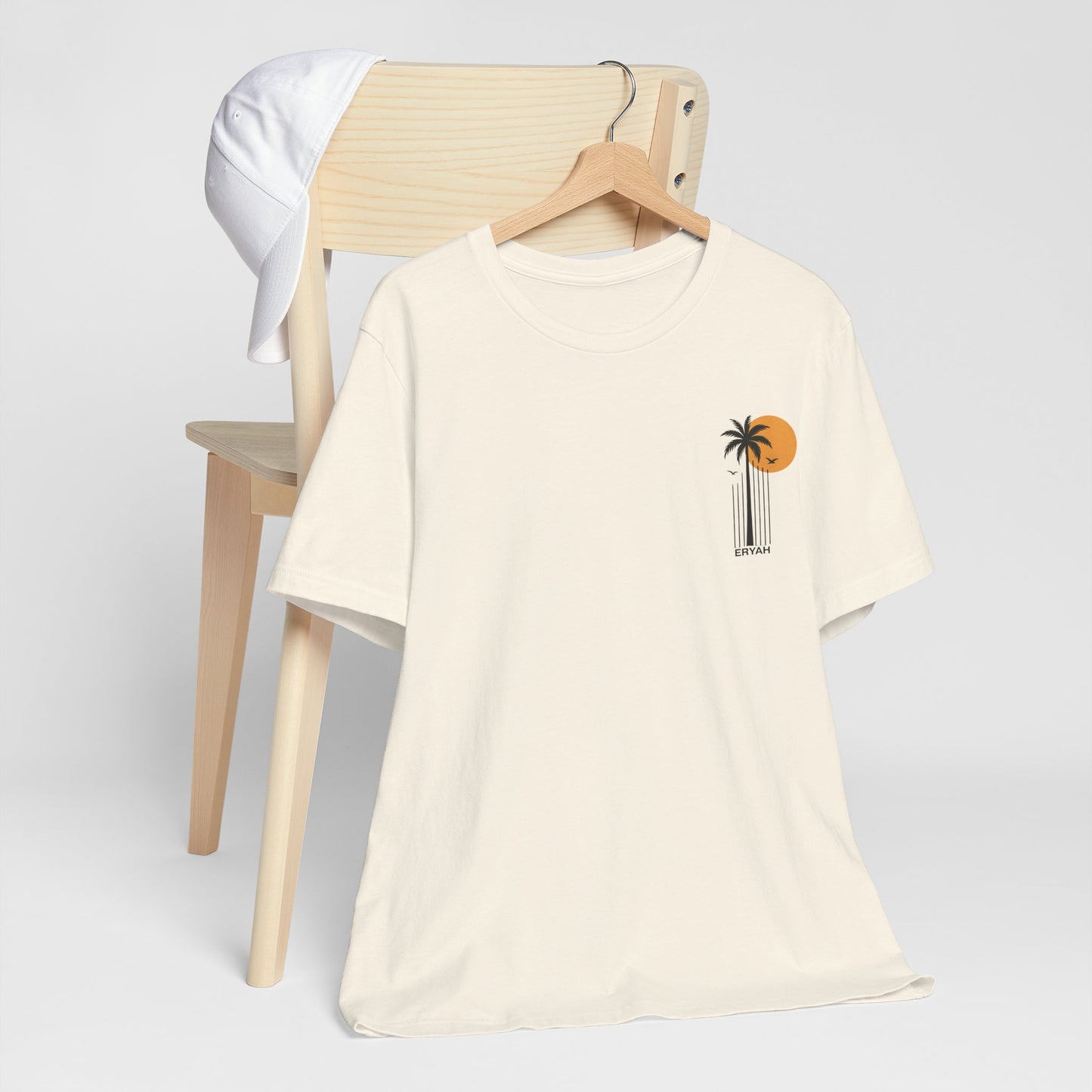 “ERYAH Sunset Palm Tee – Vintage Tropical Vibes”