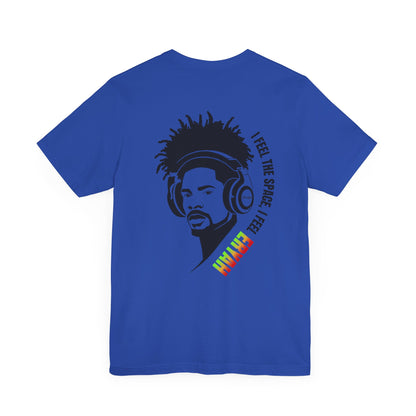 🎵"I Feel The Space – Rasta Headphone Minimalist Tee"🎵
